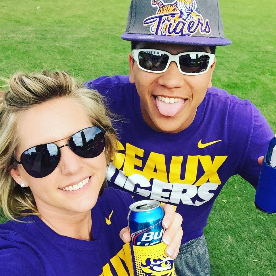 MsNikki0828's tweet photo. A little belated but hey...#lsu https://t.co/eKdEbHF5E9