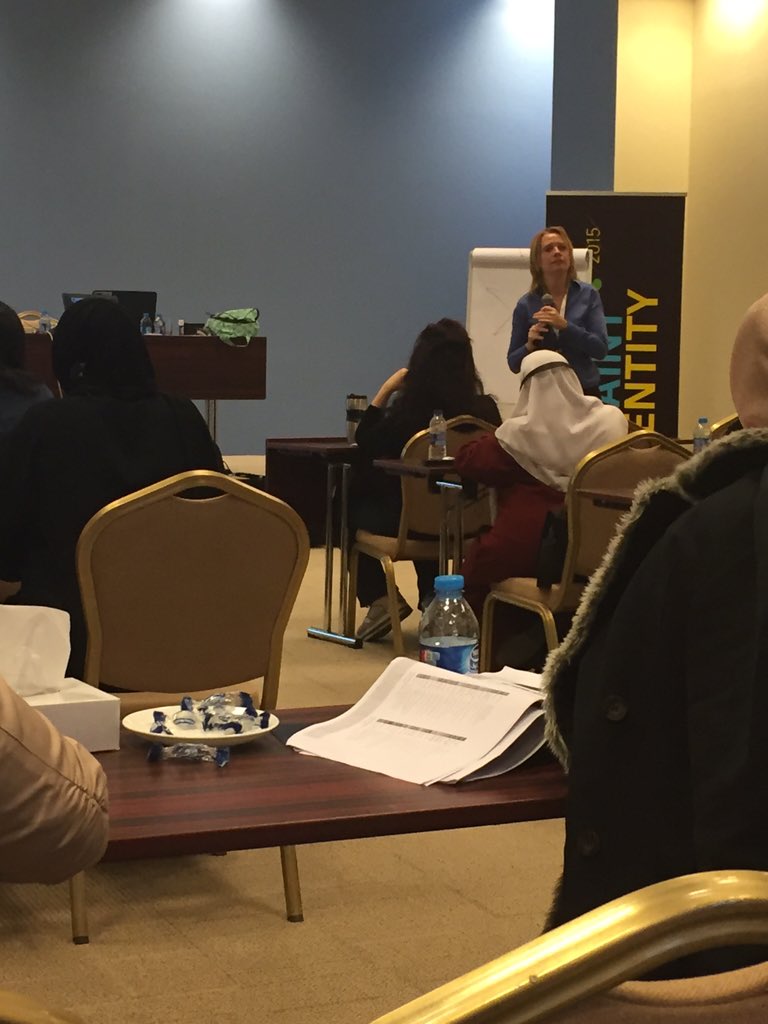 #TSFJo session on learning through play and inquiry supports what we promote <a href="/ChildrenMuseum/">Children's Museum JO</a>.
