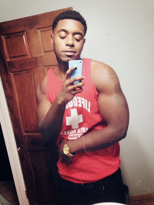 I've been in the weight room #roids https://t.co/lQ5ElnTDsn<a href="/tag/roids"class="tags">#roids</a>