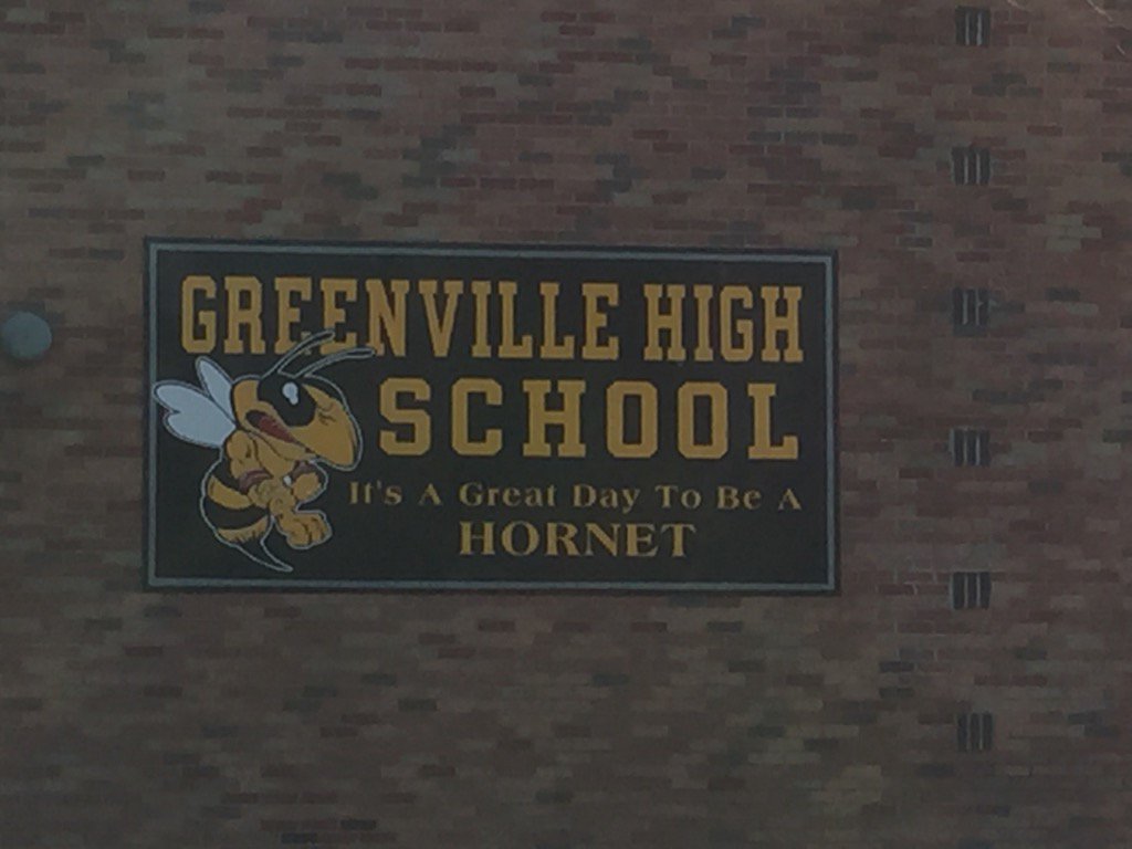 55-52 as #GreenvilleHigh🐝🐝Hornets defeat #Gentry in a packed house; close nail-biter. Hornets host Jim Hill Tuesday