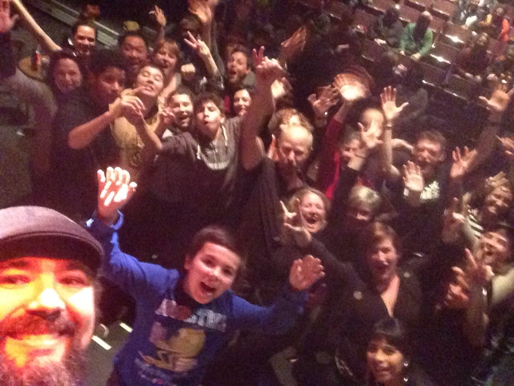 HeyWowMusique's tweet photo. Merci #Kingston et le @CCFKingston! C'était l'fun! #musiquefo #heywow #onfr https://t.co/QOMsOXGe2T