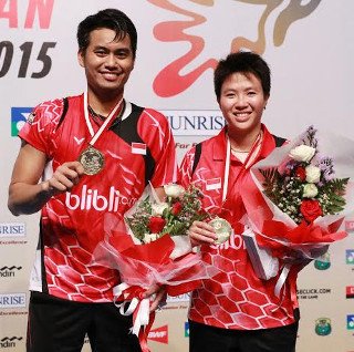 Tontowi/Liliyana Juara Usai Kalahkan Praveen/Debby de.tk/6iKfUC via <a href="/detiksport/">detiksport</a>
