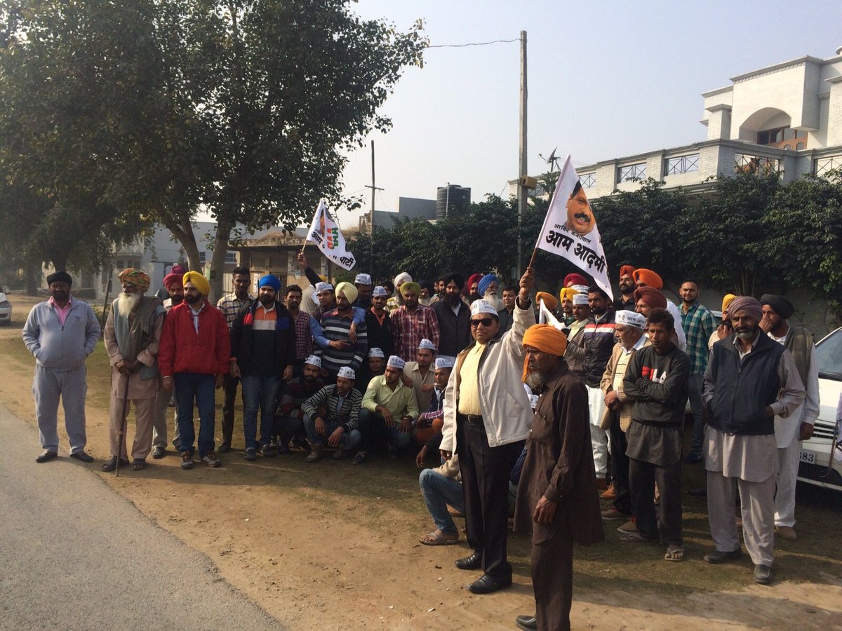 The commitment to saving Punjab is evident from these determined faces of Punjab youth taking part in #AAPInquilab