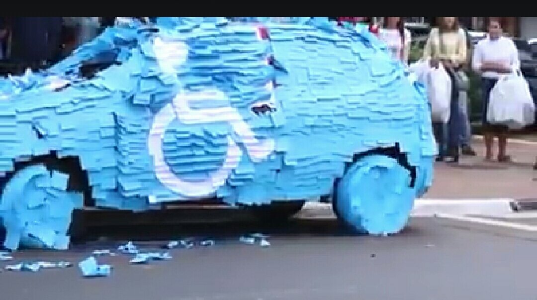bschoeman3's tweet photo. Parking on disabled parking zone in Brazil, we will have lots of cladded vehicles in SA like this! #gottoloveit https://t.co/ZJa2bCJgUM