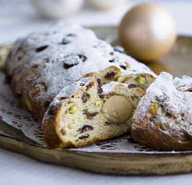 CharlburyWI's tweet photo. Stuck for Christmas baking inspiration? Loads of recipes on @WomensInstitute's website https://t.co/NJvkksboZV https://t.co/C75dsvgSw6