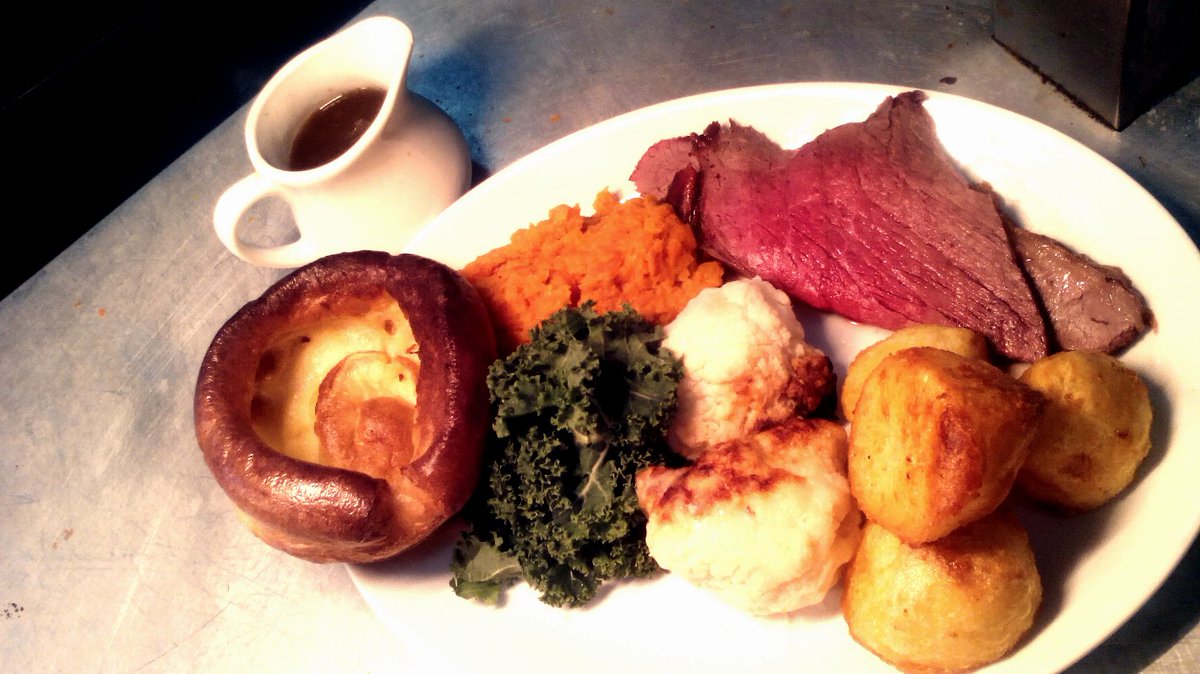 bow_orion's tweet photo. Come and try our Sunday roast, pork, beef, chicken and vegetarian all available. https://t.co/mZvb8Ya3LF