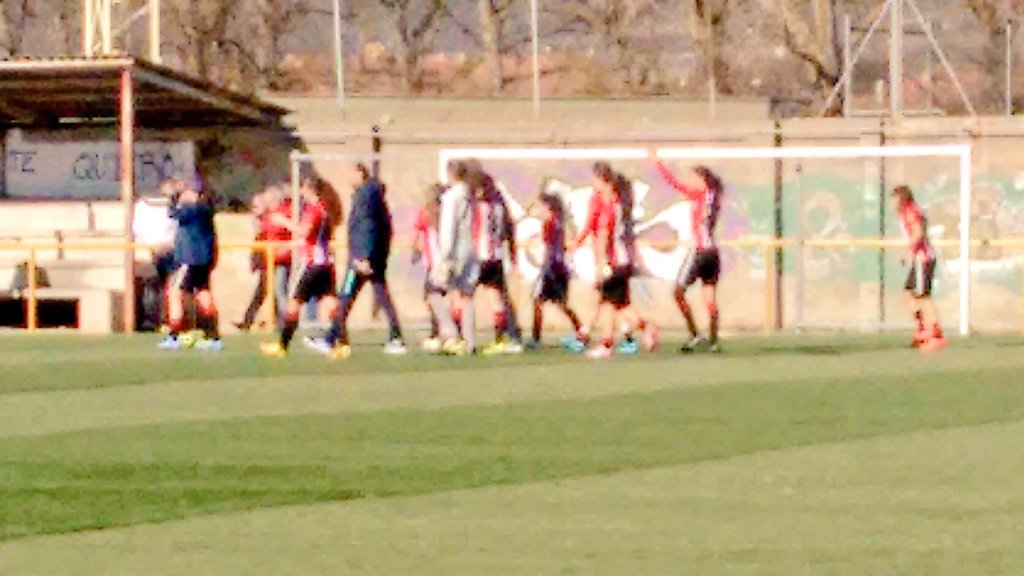 Victoria del <a href="/AthleticClub/">Athletic Club</a> B femenino en Burgos por 0-2. Goles de <a href="/jonee_1997/">Jone Ibáñez</a> y <a href="/JuneMendi/">June Mendizabal</a> #futfem #lezama