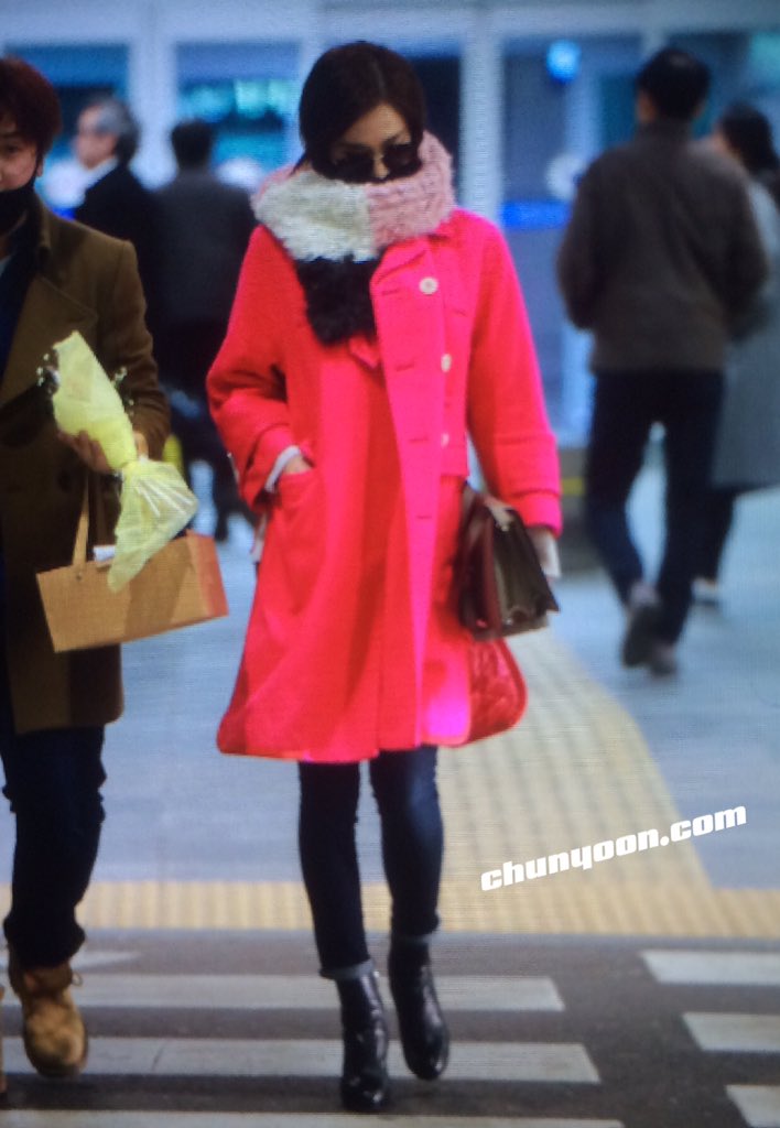 [PIC][06-12-2015]YoonA trở về Hàn Quốc vào chiều nay CViEZoxUsAEoILD