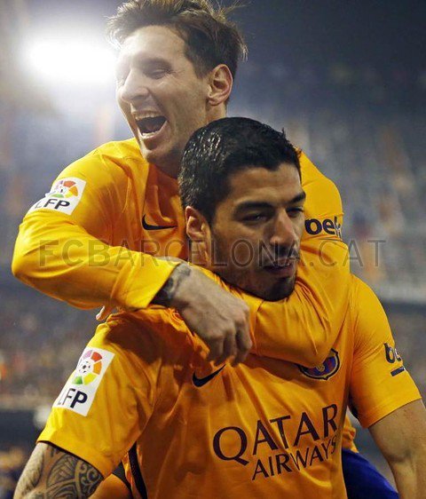 fcbarcelona_br's tweet photo. FOTOS - Ainda não viu as melhores imagens de @valenciacf 1 - 1 @FCBarcelona? https://t.co/BVIlArMLMD https://t.co/xWfelefieB