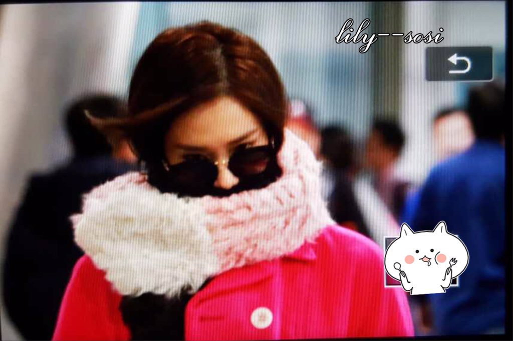 [PIC][06-12-2015]YoonA trở về Hàn Quốc vào chiều nay CViI9I8UwAAdRpw