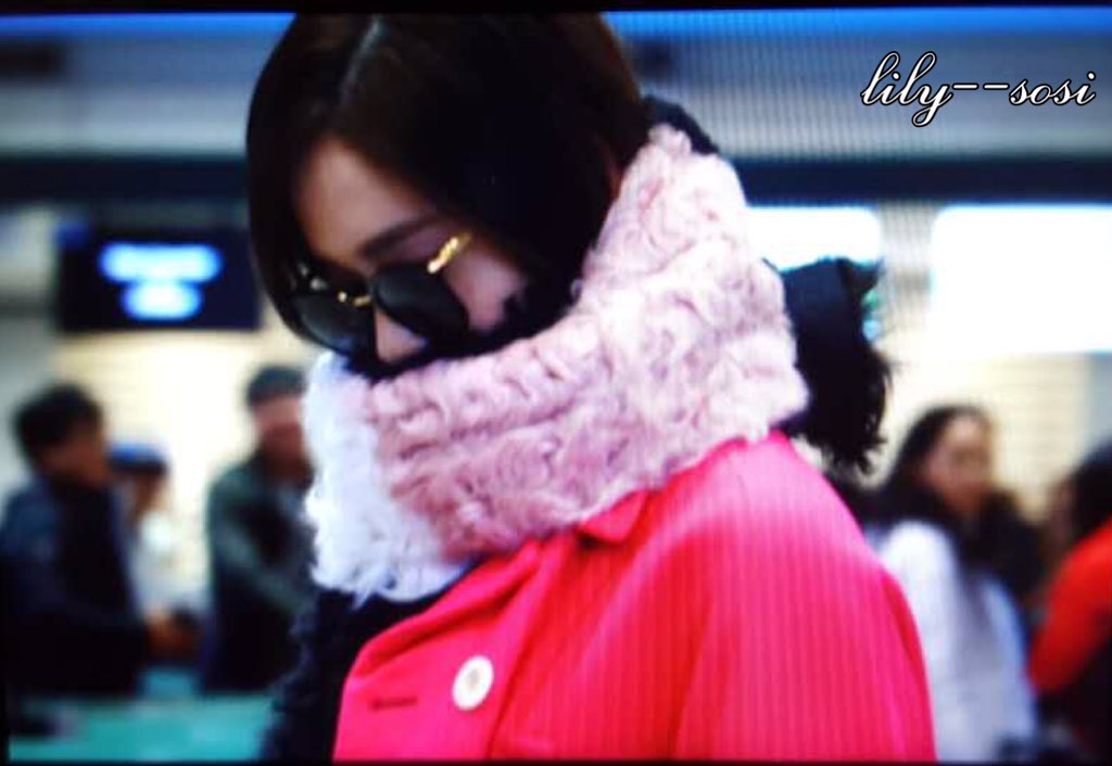 [PIC][06-12-2015]YoonA trở về Hàn Quốc vào chiều nay CViI9JNUAAAT8IV