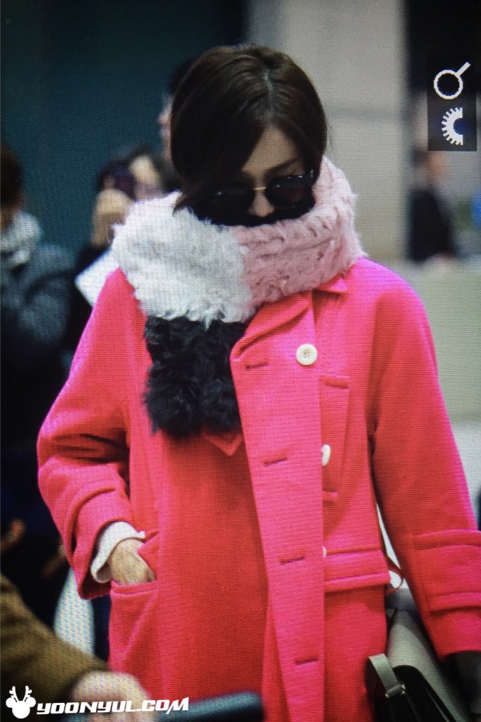 [PIC][06-12-2015]YoonA trở về Hàn Quốc vào chiều nay CViIJbpUkAAiXWd