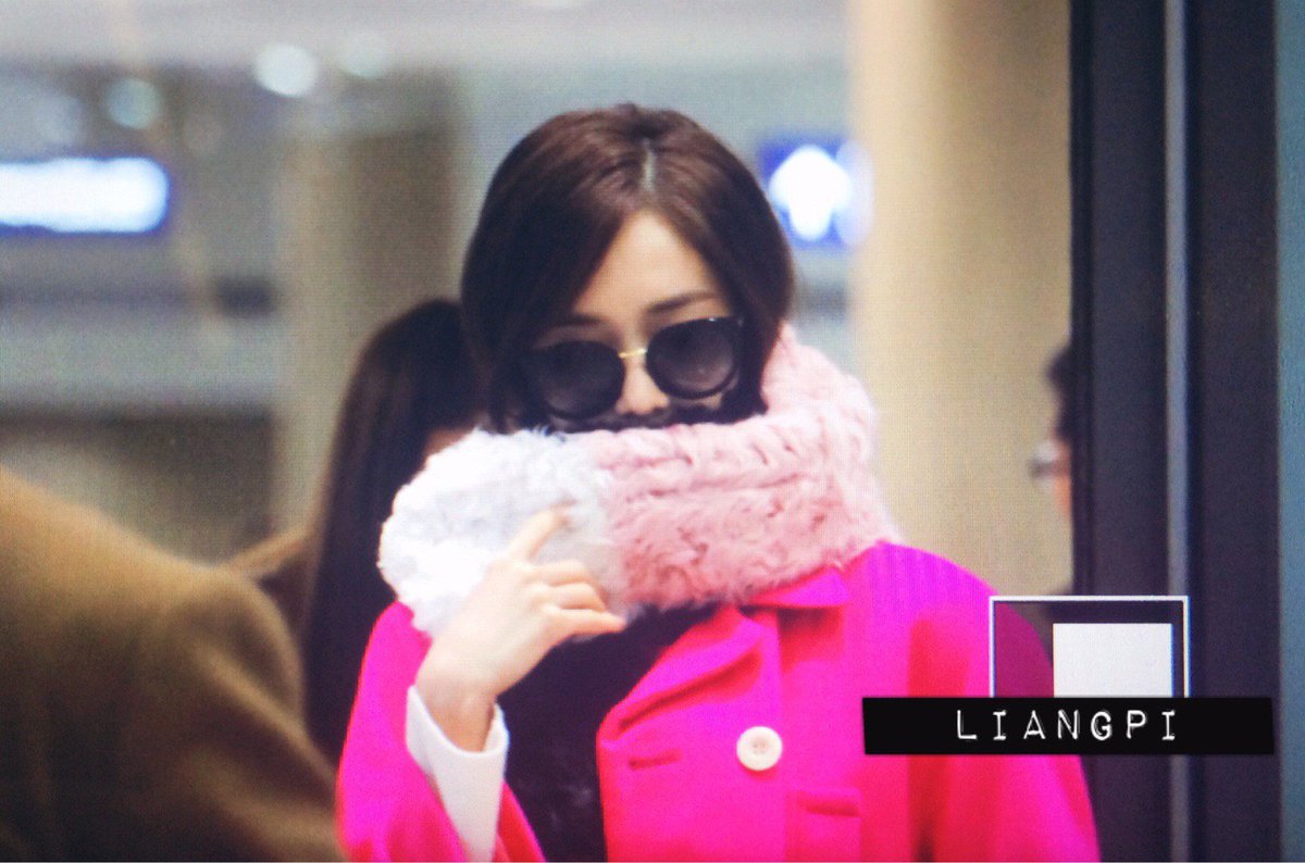 [PIC][06-12-2015]YoonA trở về Hàn Quốc vào chiều nay CViN61qVAAAZ1CT