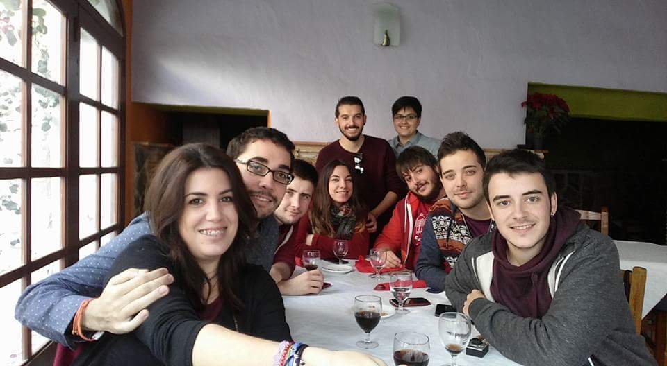 JovesPVSafor's tweet photo. Dinar de @JaCSafor, preparant la campanya!
#ésElMoment 
#SaforPower
#plantaT https://t.co/DVi78rSlwp