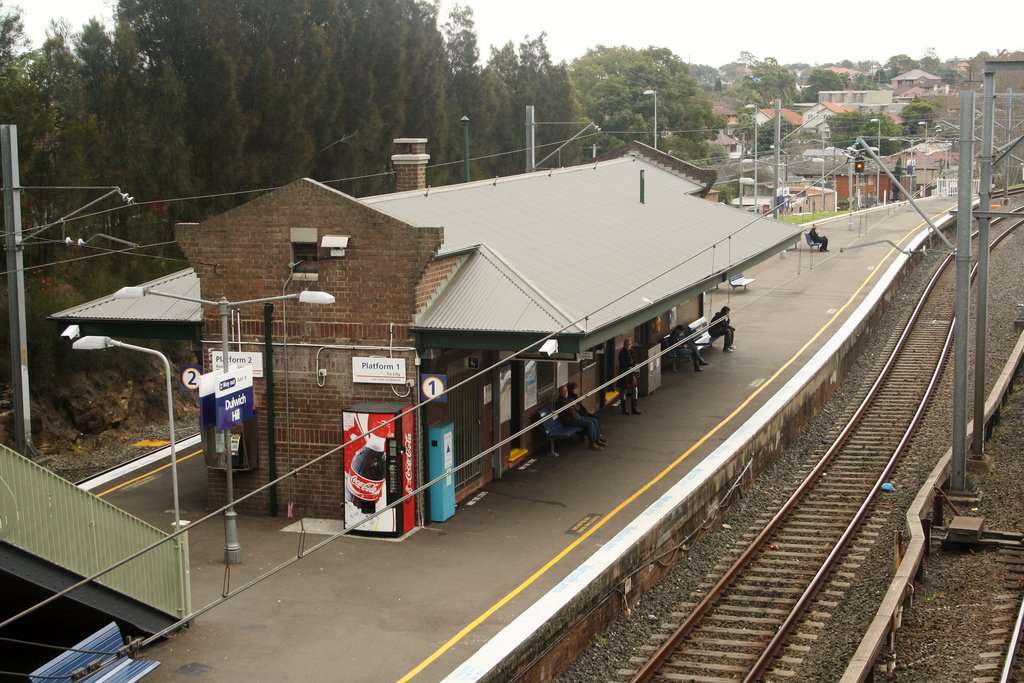 SaveDully's tweet photo. Will our heritage Dulwich Hill station be a victim of robot trains which don't like curves?
https://t.co/3oBFkDYRdD https://t.co/CuuccrpGLB