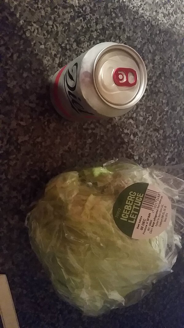9GAG's tweet photo. hiding food from family members like https://t.co/ImFXASe9sN