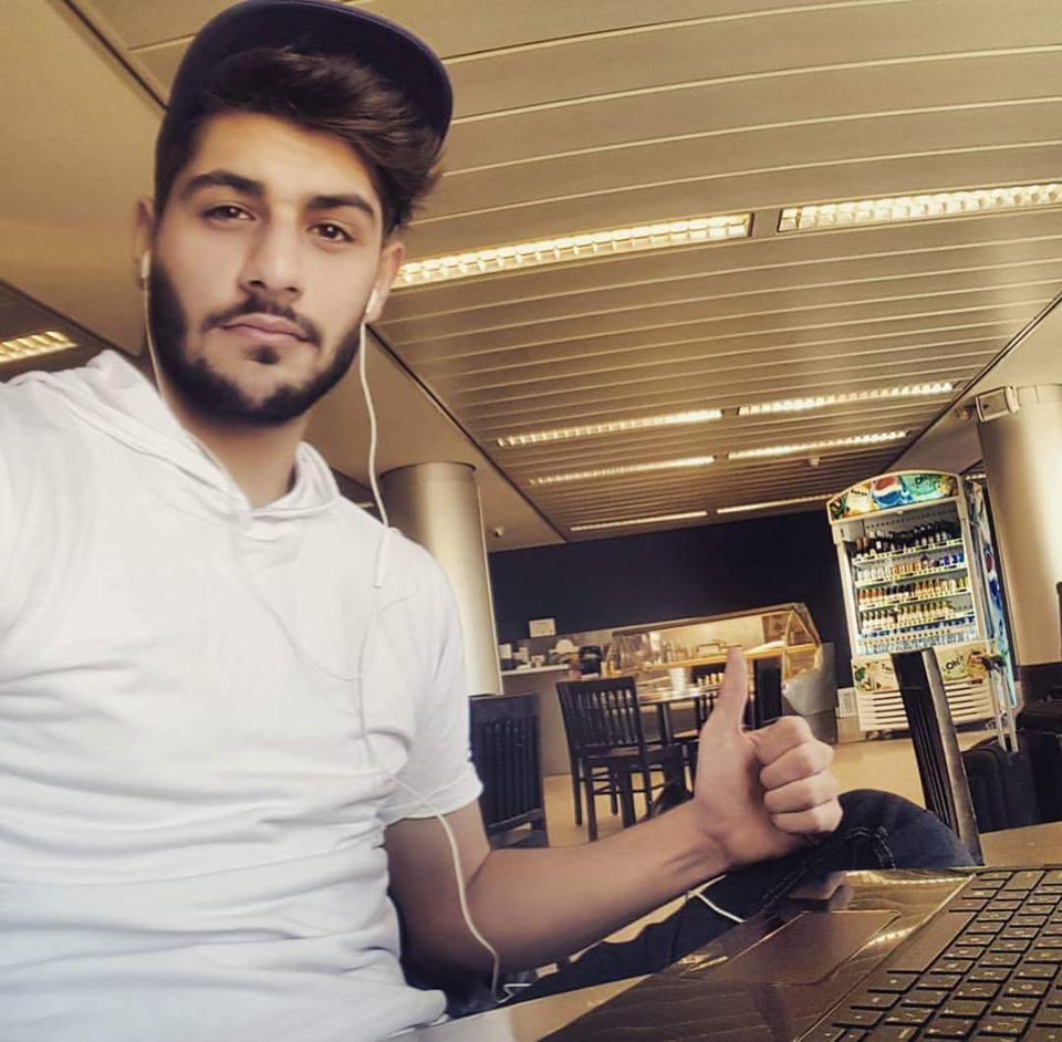 khawla_khm's tweet photo. كاظم من مطار رفيق الحريري #بيروت
#todubai @kazemchamas0
#kazemchamas #TheFiveTeam
#Belgharam #the5official #Lebanon https://t.co/hagWUWhG3Y