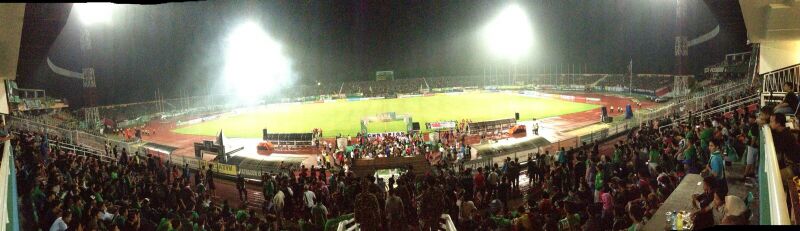 Gak perlu terlalu kebakaran jenggot lihat Persebaya main lagi, bertahun2 dipaksa mati kini bajul ijo yg asli kembali