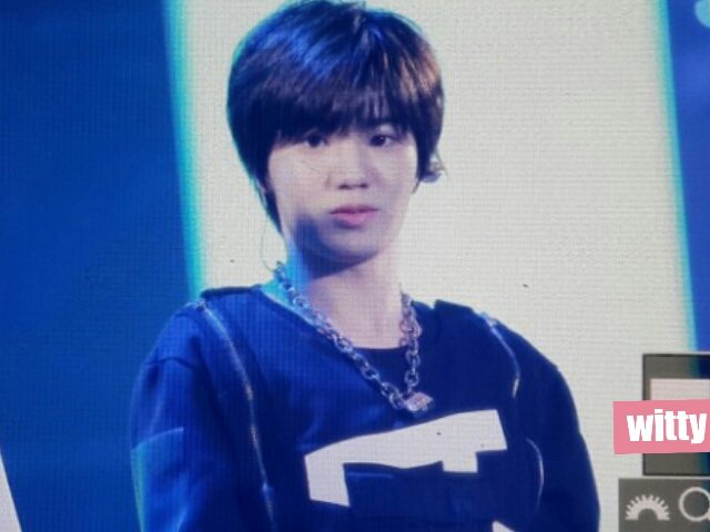 witty0903's tweet photo. 151206 폰카..정신차료....(찰싹 #성종 https://t.co/XIgJ0iQJxO