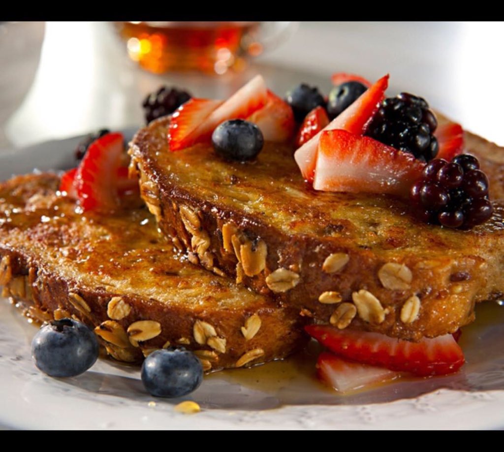 Looking for #heathybreakfast recipe ideas?... Yummy #healthy french toast.  Recipe here: instagram.com/p/-9NST_BKgw/