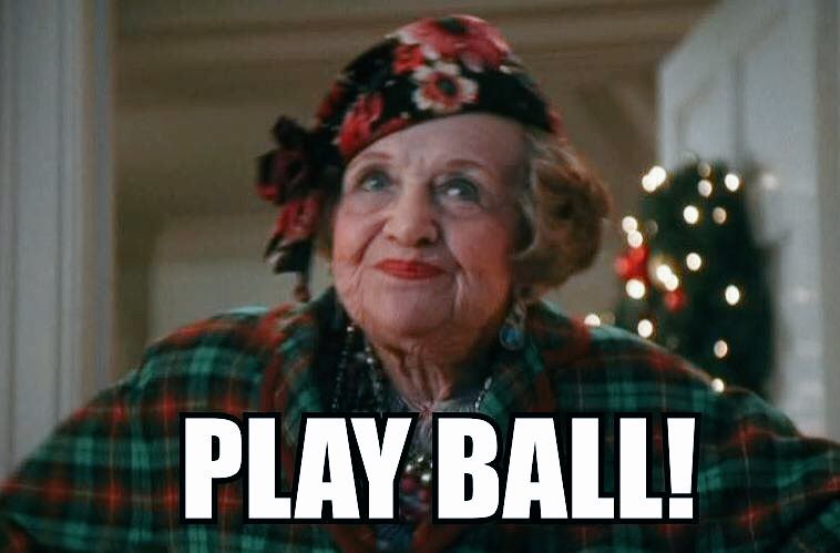 ChicagoBears's tweet photo. Tell 'em Aunt Bethany! #SFvsCHI https://t.co/nqwhKVuLVE