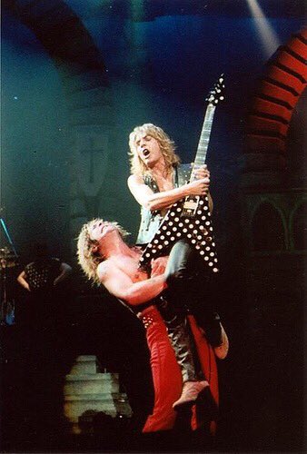 Happy Birthday Randy Rhoads!!!
I wish I could have seen him on live stage...  