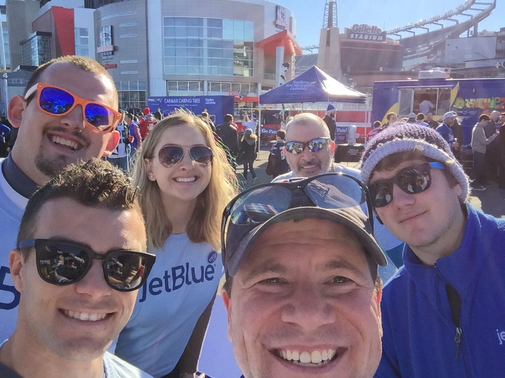 RunBostonJosh's tweet photo. Take JetBlue out for a spin #jetbluetailgate @NStrissel @HelloJetBlue https://t.co/RJQ3xHW3uA