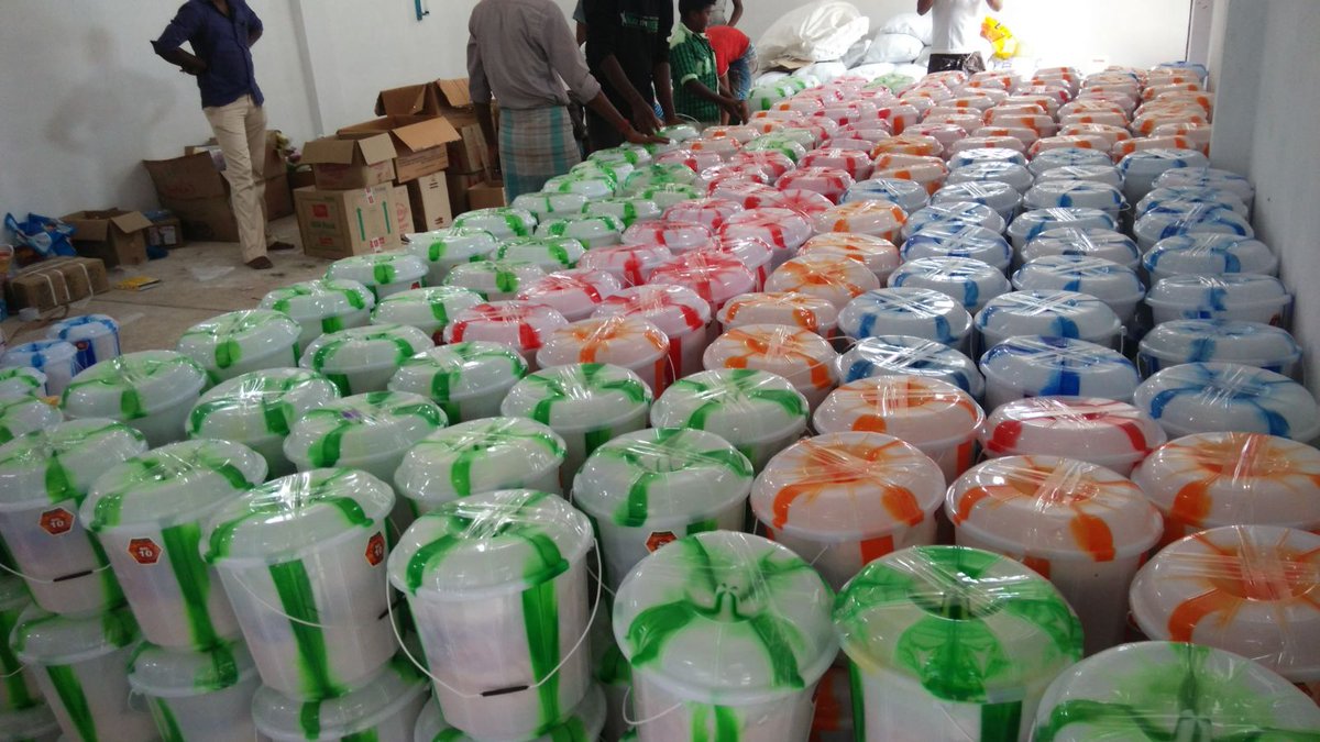 lettertorock's tweet photo. Proud of my area.. On d way for cuddalore   1kg rice, 1/2kg parupu, 1kg suger, 100g tea  milk and all necessary https://t.co/0TrhMZqqCh