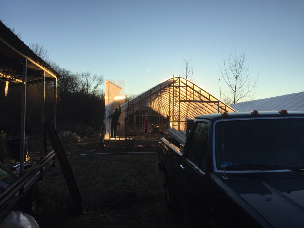 marsfarmer75's tweet photo. End wall sheathing going up. #redplanetfarm https://t.co/eta9goBtxl