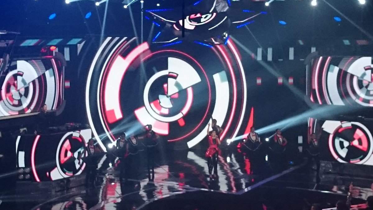 Let's BOUNCEEEE! <a href="/d3nada/">Denada Tambunan</a> <a href="/jessewildee/">Jesse Wilde</a> WILDEONES #TheRemixNETHUAWEI #NontonTheRemix