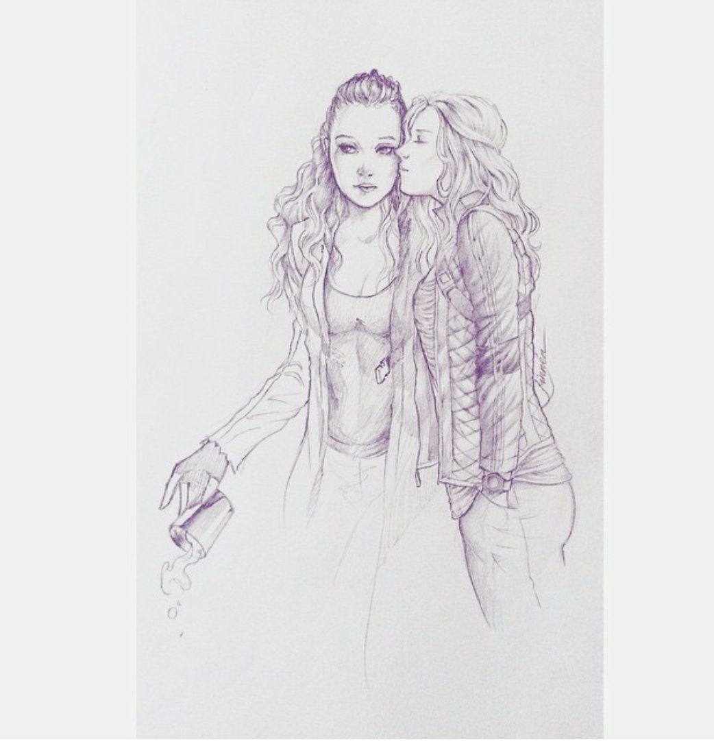 wonderswoman_'s tweet image. Bless @PapurrCat and her talent 😍😍😍 #clexa (and #fish the dog) #The100