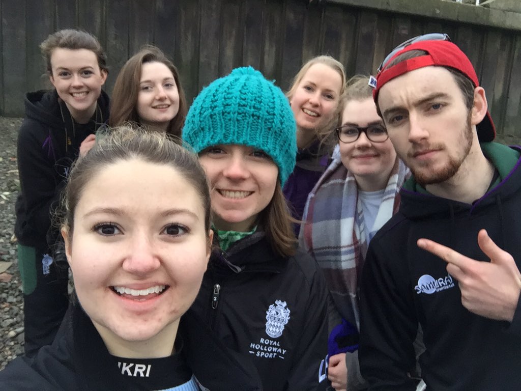 lydiapaynter's tweet photo. Waiting at the finish for the nov8+ women's final & the inter4+ women's final. #bearsinvasion @RH_Rowing @surhulsa https://t.co/5dppHRKtln