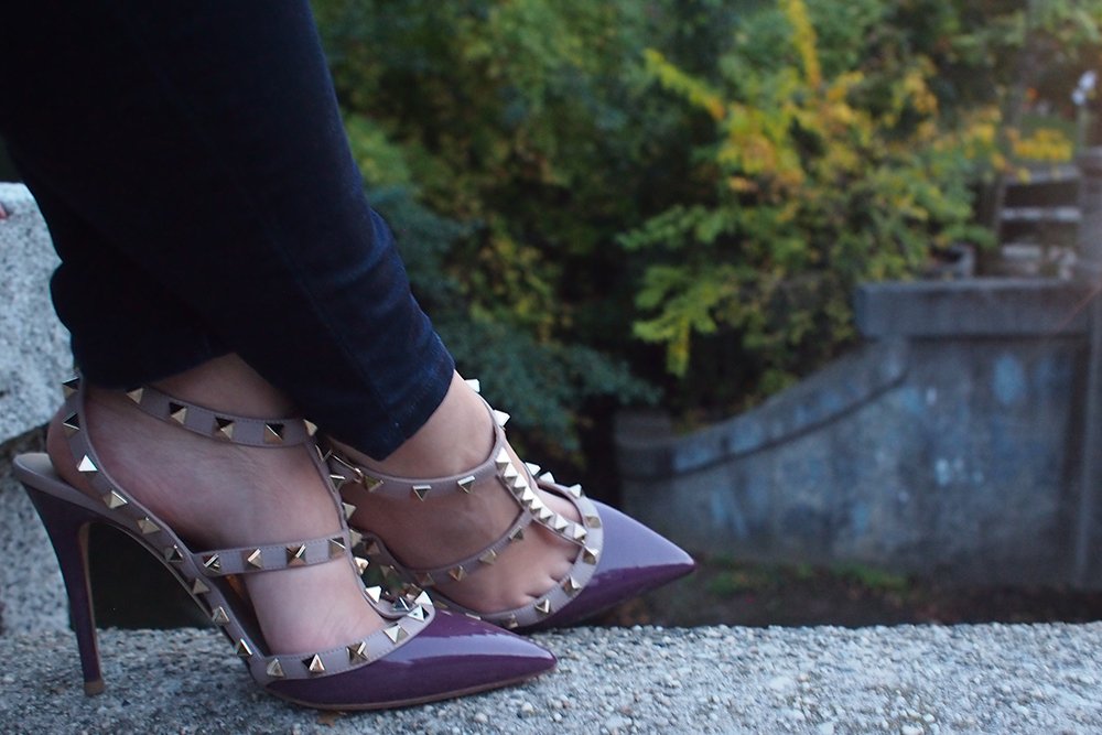 TalkShoes's tweet photo. Read how our editor rates @MaisonValentino's Rockstud Pump in our TalkShoes Testimonials: https://t.co/uK22wy3fj4 https://t.co/uo9qxkVX0A