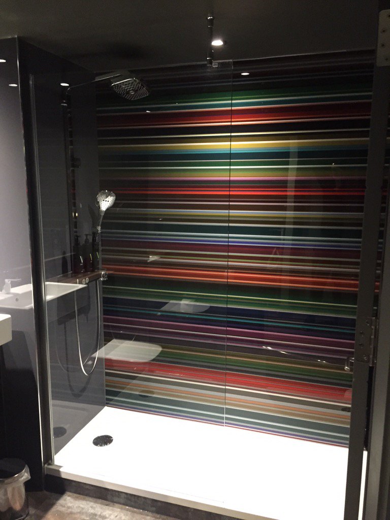 jas__panesar's tweet photo. @Village_Hotels loving the new refurbished rooms,been staying for years,new look is slick just a shame I didnt do it https://t.co/QhkKaYDqvD
