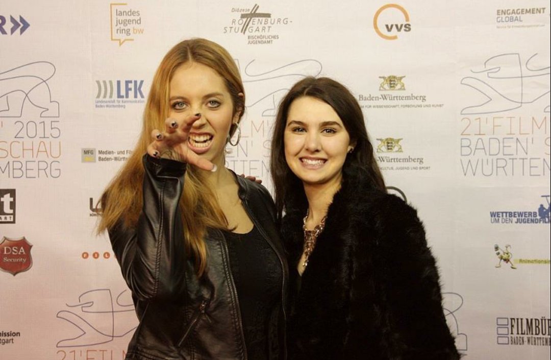 With the amazing <a href="/Deborah_Ravell/">Deborah Ravell</a> at the "Decker" Premiere! #premiere #RedCarpet #Stuttgart #film
©Fabienne Introini