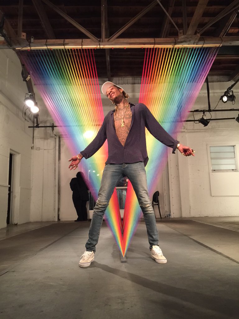 wizkhalifa's tweet photo. Me at art Basel. https://t.co/tvIskMAps0