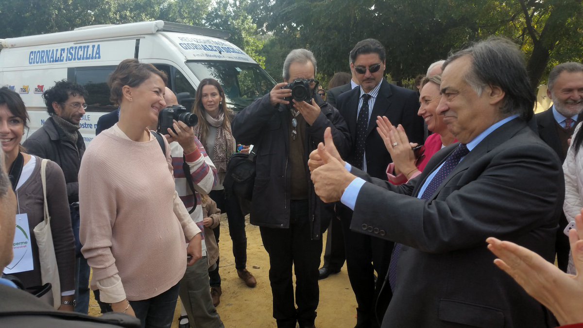 Inaugurate questa mattina le aree #gioco per i bimbi in 8 ville cittadine. Un giorno di festa per i nostri #bambini.