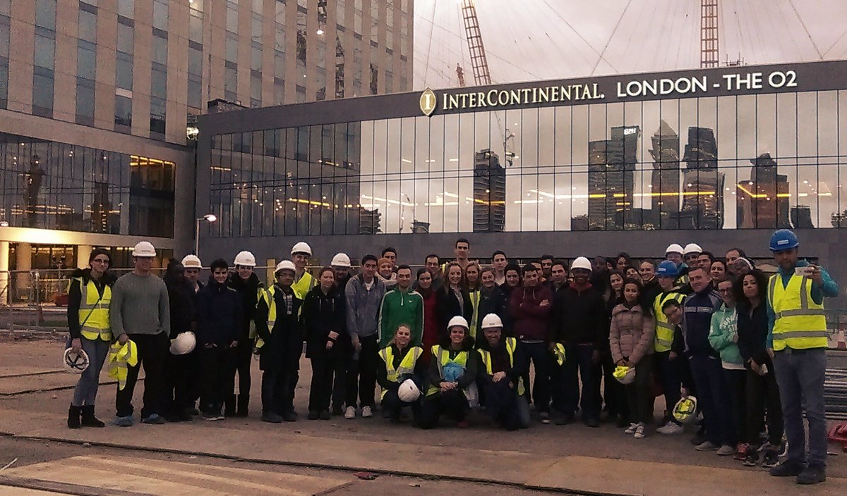 CarlChapman15's tweet photo. Sunday, another big cleaning day @InterConTheO2 @RyanNicholls13 @BastianFischer3 @juliacfowler https://t.co/JS0iBCfz1E