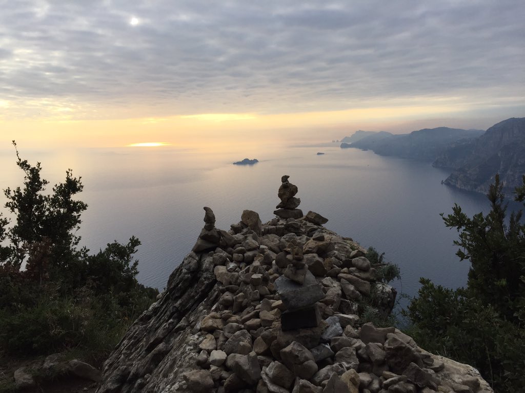 casamazzola's tweet photo. #rockbalancing #pathofGod #trekking #amalfiCoast #positano #sorrento #casamazzola #bb https://t.co/bDeMa1E51I