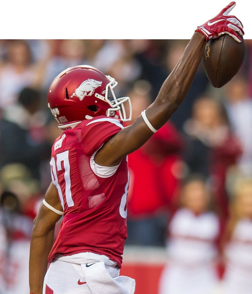 RETWEET if you think the Arkansas Razorbacks will BEAT the KansasStWildcats in the Liberty Bowl on Jan. 2nd! #WooPig