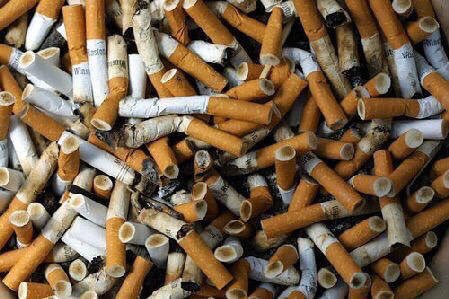 Raj_Lyall_72's tweet photo. Starting to regret having a cigarette during each commercial break #ImACeleb https://t.co/LOwC2y03Fz