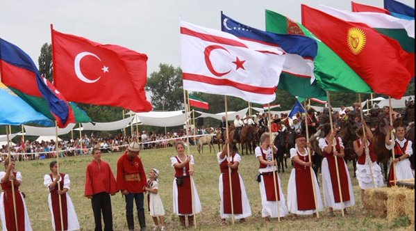 tonyuukuk's tweet image. Denildi mi bir yerin adına
Türk beldesi,
Gözümüz ayyıldızlı bayrak arar,
Kulağımız ezan sesi.!
#TürkBayrağıŞereftir