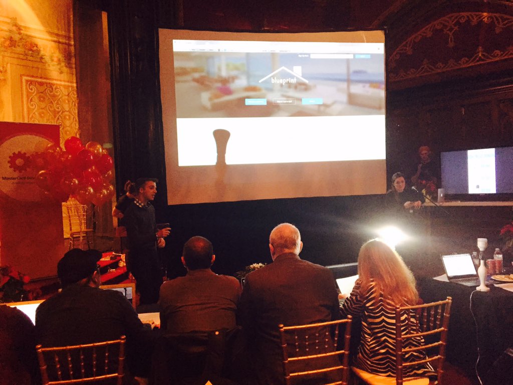 MastercardNews's tweet image. Team #St.Louis BluePrint creates &amp;amp; controls smart homes of the future  #MastersofCode