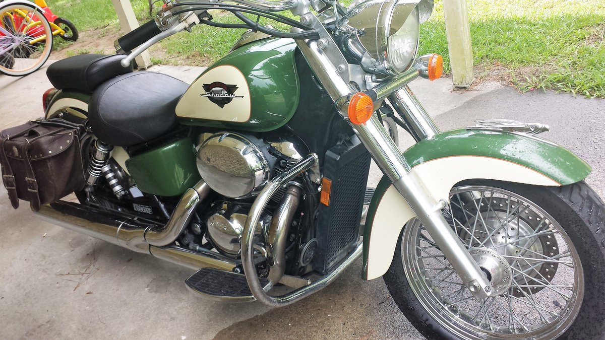 LIGEREYE's tweet photo. 1999 honda shadow 750 for sale contact yessecurenow@gmail.com https://t.co/zEhdVmJ6SS