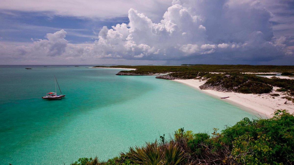 LANACION's tweet photo. La aventura de la playa: Bahamas https://t.co/5o6h1Lh9vv https://t.co/mvu0G3LeJO