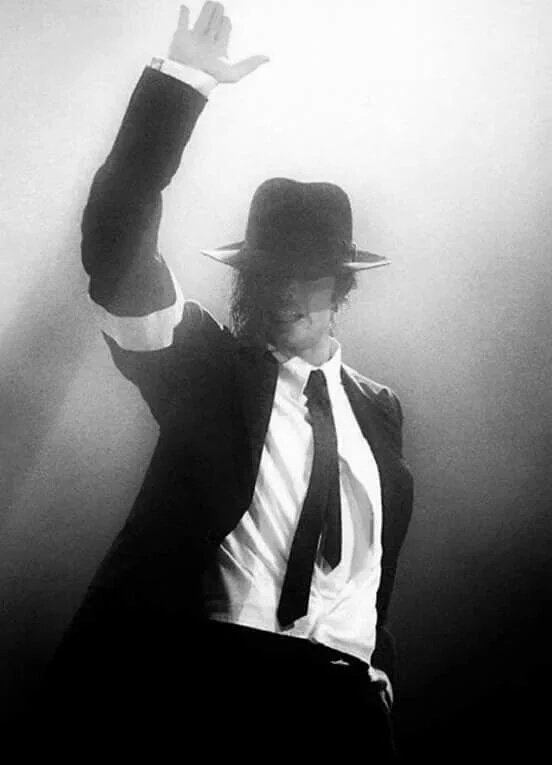 Zombi_rella's tweet photo. Te amo y siempre te voy a amar
Te tengo tatuado en mi corazón FOREVER  Michael Jackson 😢 ∞REY DEL POP POR SIEMPRE∞♛ https://t.co/75Ca2T66AZ