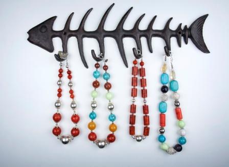 DesignsByPin's tweet photo. Jewellery Tips - It’s great to have a signature piece of jewellery, but don’t commit to ... https://t.co/IJTOL12EHq https://t.co/sIPwzViGJX