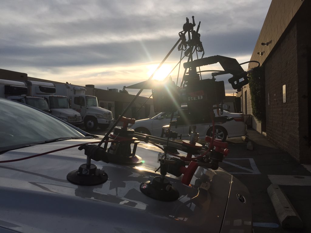 DavidCWeldonJr's tweet photo. Getting ready for car shots with @MatthewsGrip #freedommount &amp; @brighttangerine misfit on the #RED Dragon https://t.co/0kzwI6l3GG