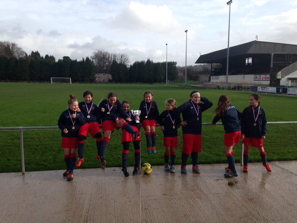 Lovely morning at football today well done <a href="/MalpasUtdGirls/">Malpas Utd Girls FC</a> #SWWGL fantastic morning had by all #GirlsFootball 💖⚽️