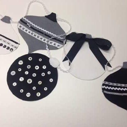 Barmy_Bunting's tweet image. Christmas is coming. Soooooo, go #Barmy 
Put up the bunting!
#womaninbizhour